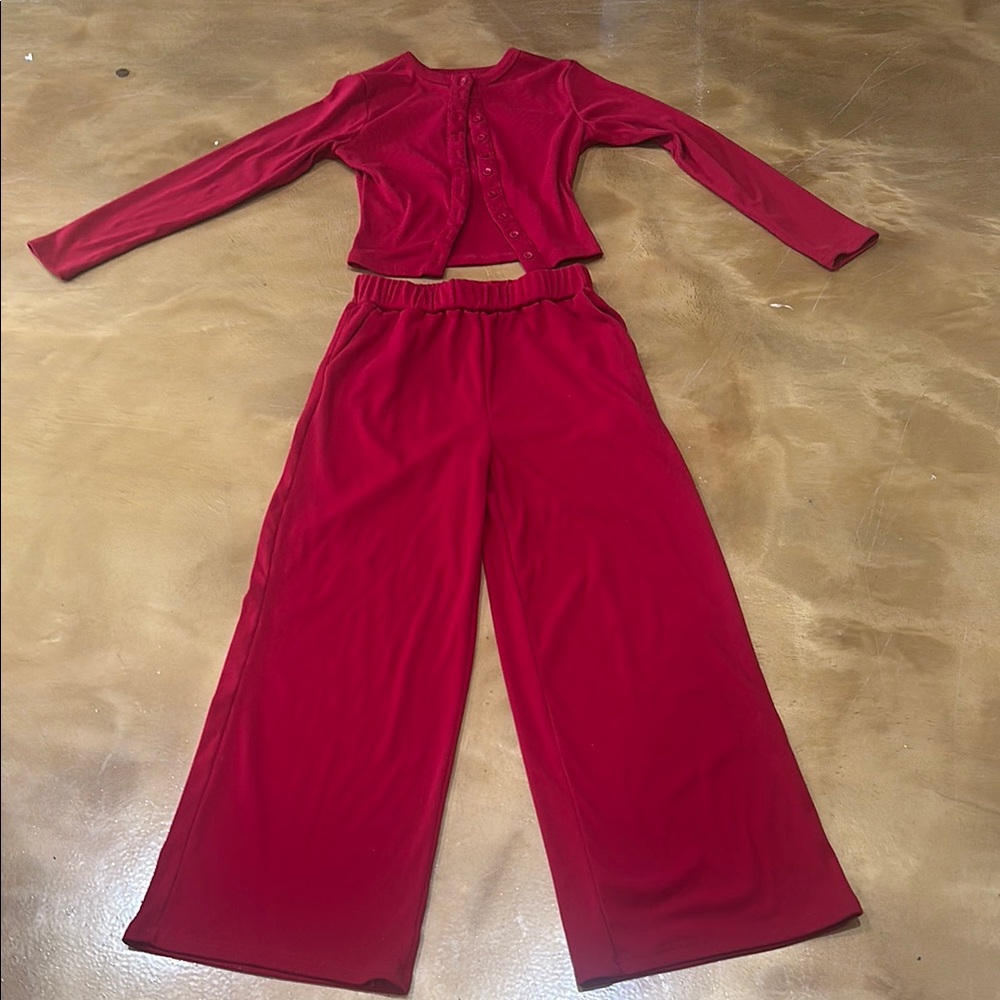 Women's Red Pants & Jumpsuit Set goergeoya ted, nicer in person. Elastic band,